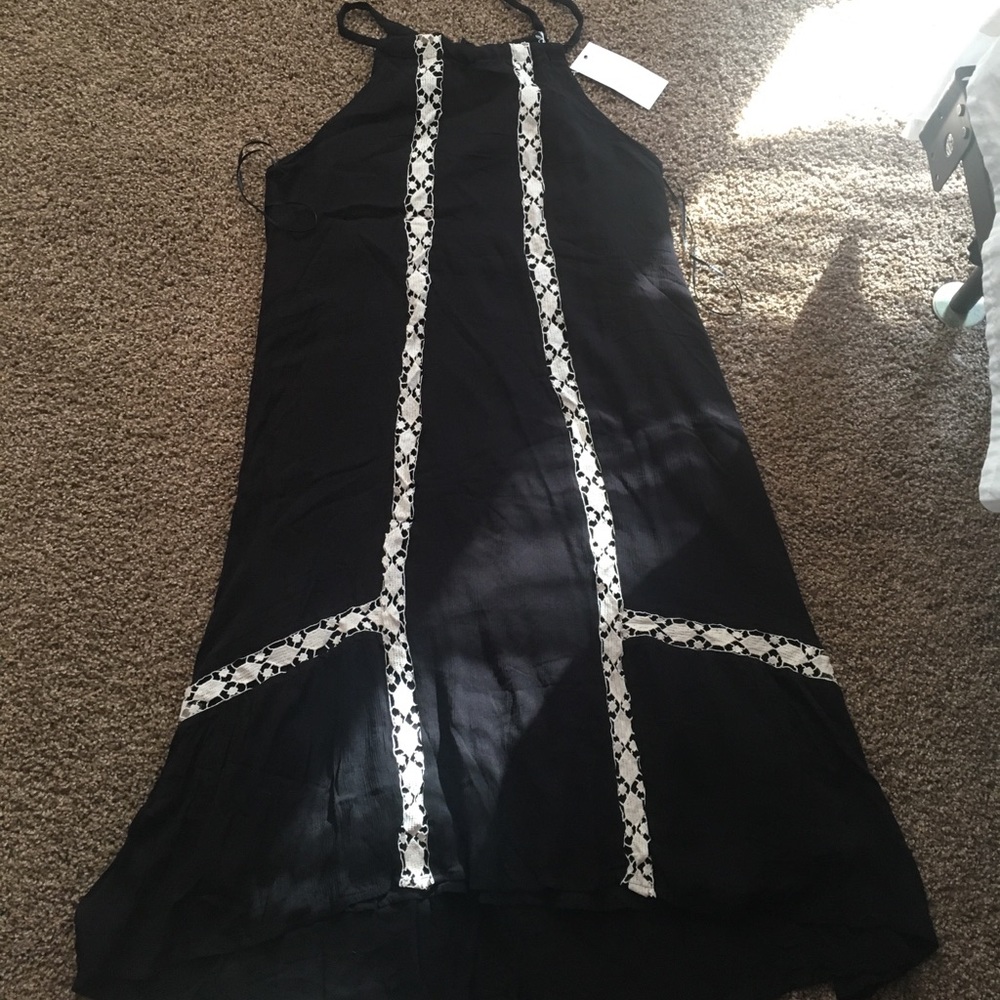Lush size M summer dress